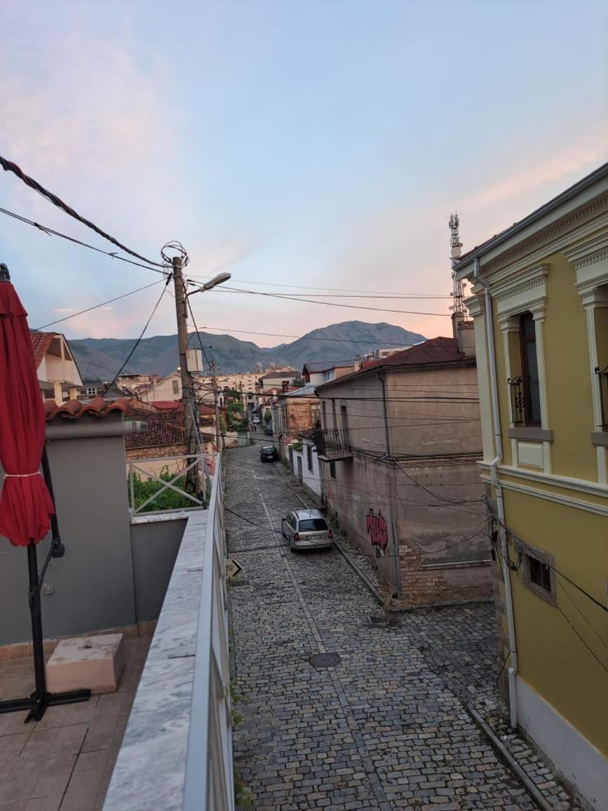 Foleza Apartment Korce Exterior foto